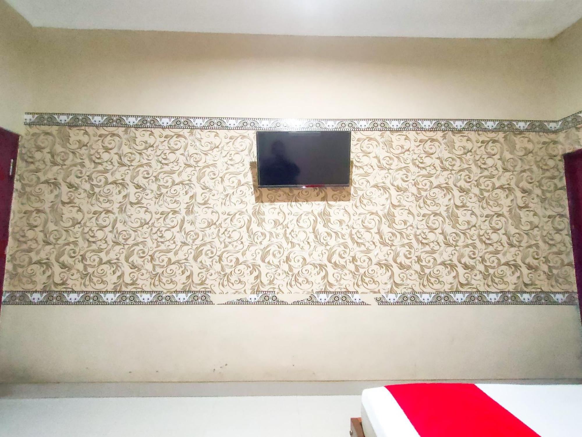 Reddoorz Syariah At Graha Adi Karya Kartasura Hotel Kartosuro Kültér fotó