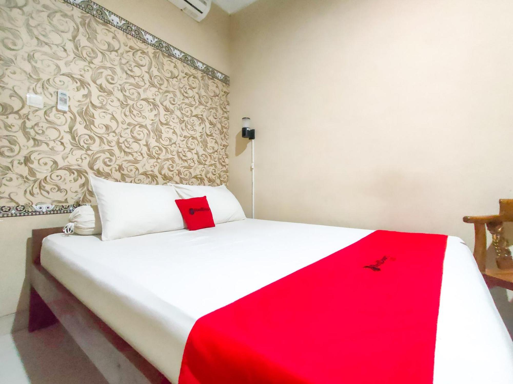 Reddoorz Syariah At Graha Adi Karya Kartasura Hotel Kartosuro Kültér fotó