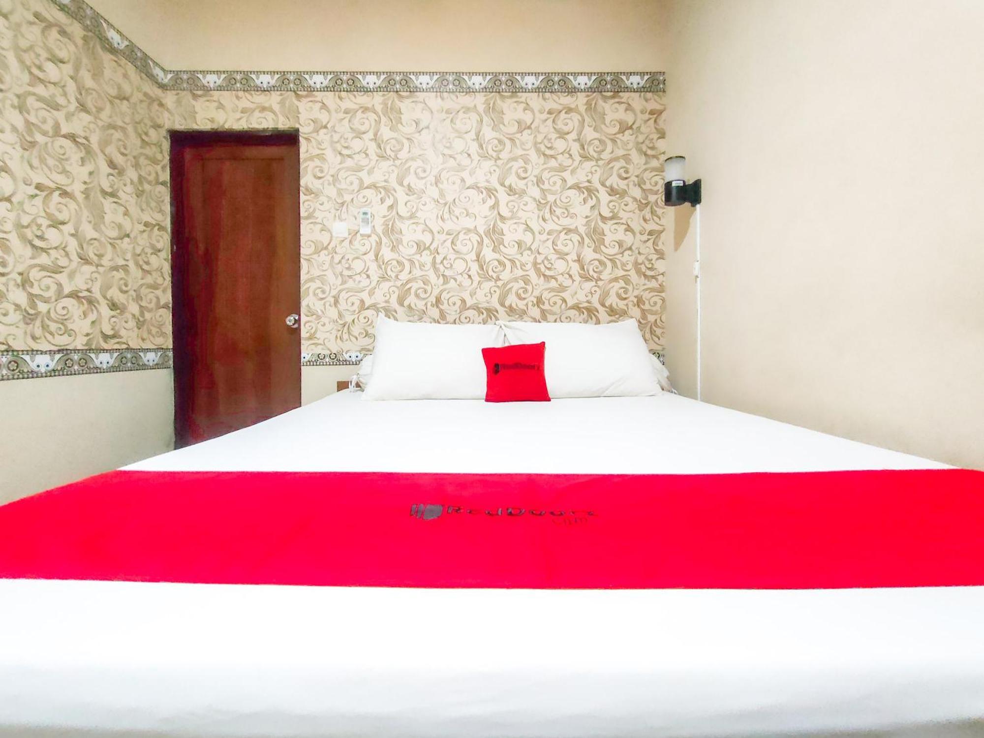 Reddoorz Syariah At Graha Adi Karya Kartasura Hotel Kartosuro Kültér fotó